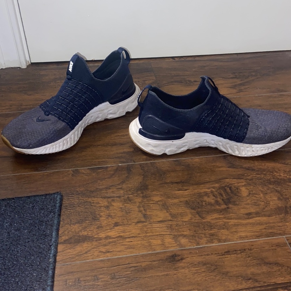 Nike React Phantom Run Flyknit 2